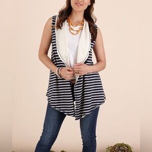 Matilda Jane Once Upon A Time Full Moon Reversible Cream Blue Vest Size Small